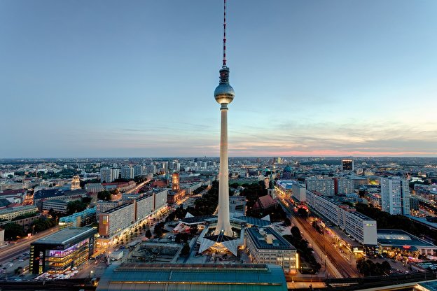 Fernsehturm Panorama Berlin visitBerlinWolfgang Scholvien 